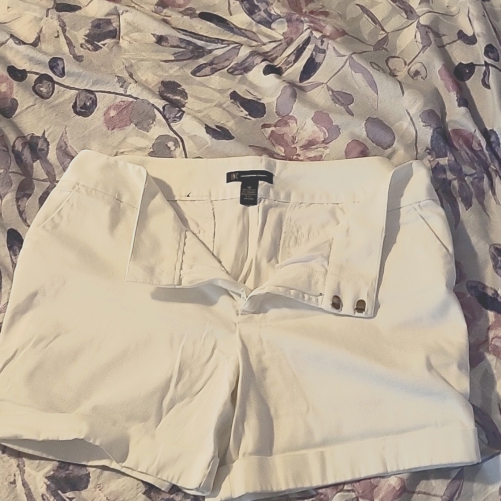 INC shorts